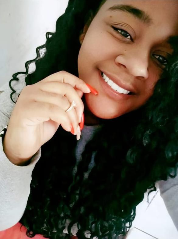 Foto de Talita Policarpo, oraculista